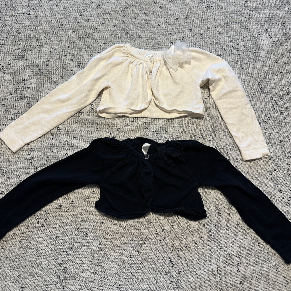 Girl's 4T Cropped Sweaters